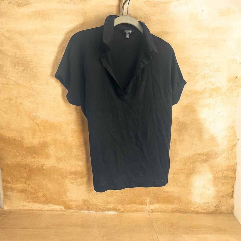 Banana Republic V-neck Polo Shirt Black women’s Medium